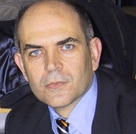Eduardo Fernández oftalmólogo